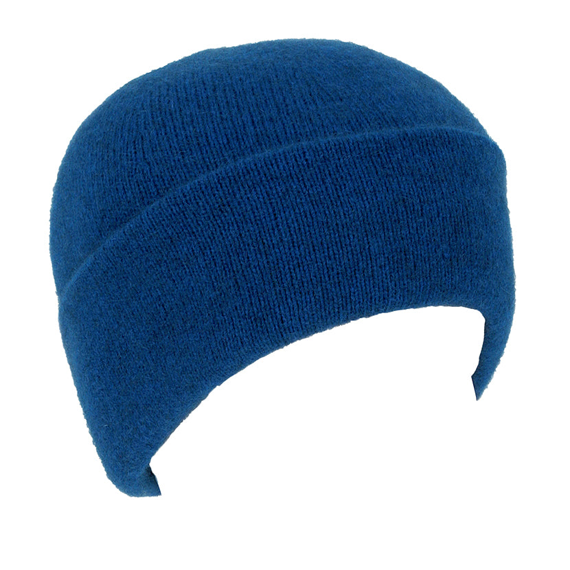 A double thickness beanie with a turn back. For a slouchier look roll down the turn back. Super warm in lots of colours. Made in NZ by Lothlorian. Lagoon.