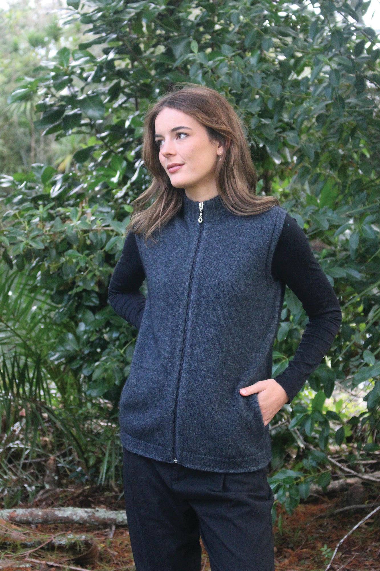 A full zip vest with generous pockets and a longer length. A possum merino blend available in sizes XS - XXL. Made in NZ by Lothlorian. NOTE: * after colour denotes a custom colour to our store, not always readily available. Charcoal.