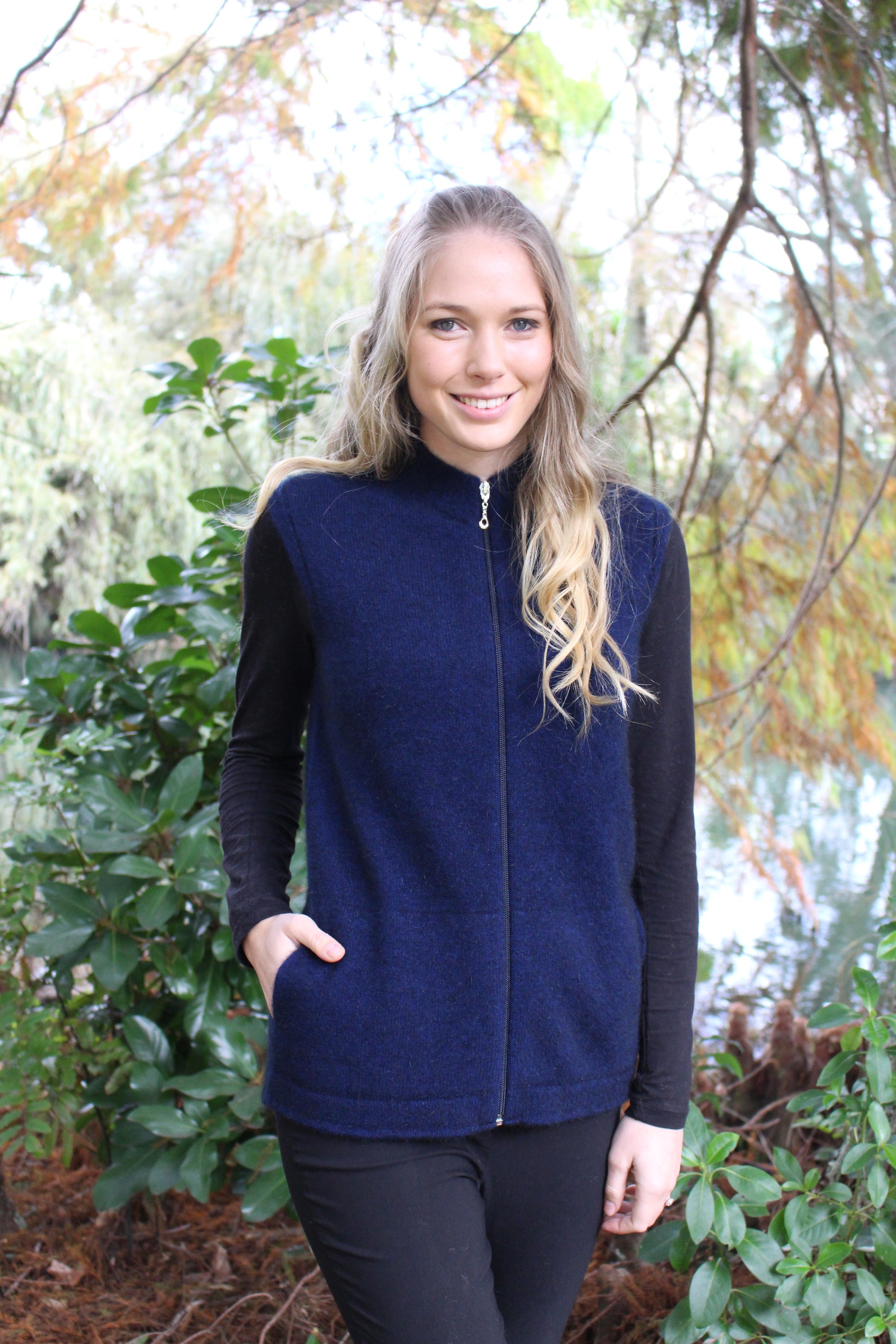 A full zip vest with generous pockets and a longer length. A possum merino blend available in sizes XS - XXL. Made in NZ by Lothlorian. NOTE: * after colour denotes a custom colour to our store, not always readily available. Midnight.