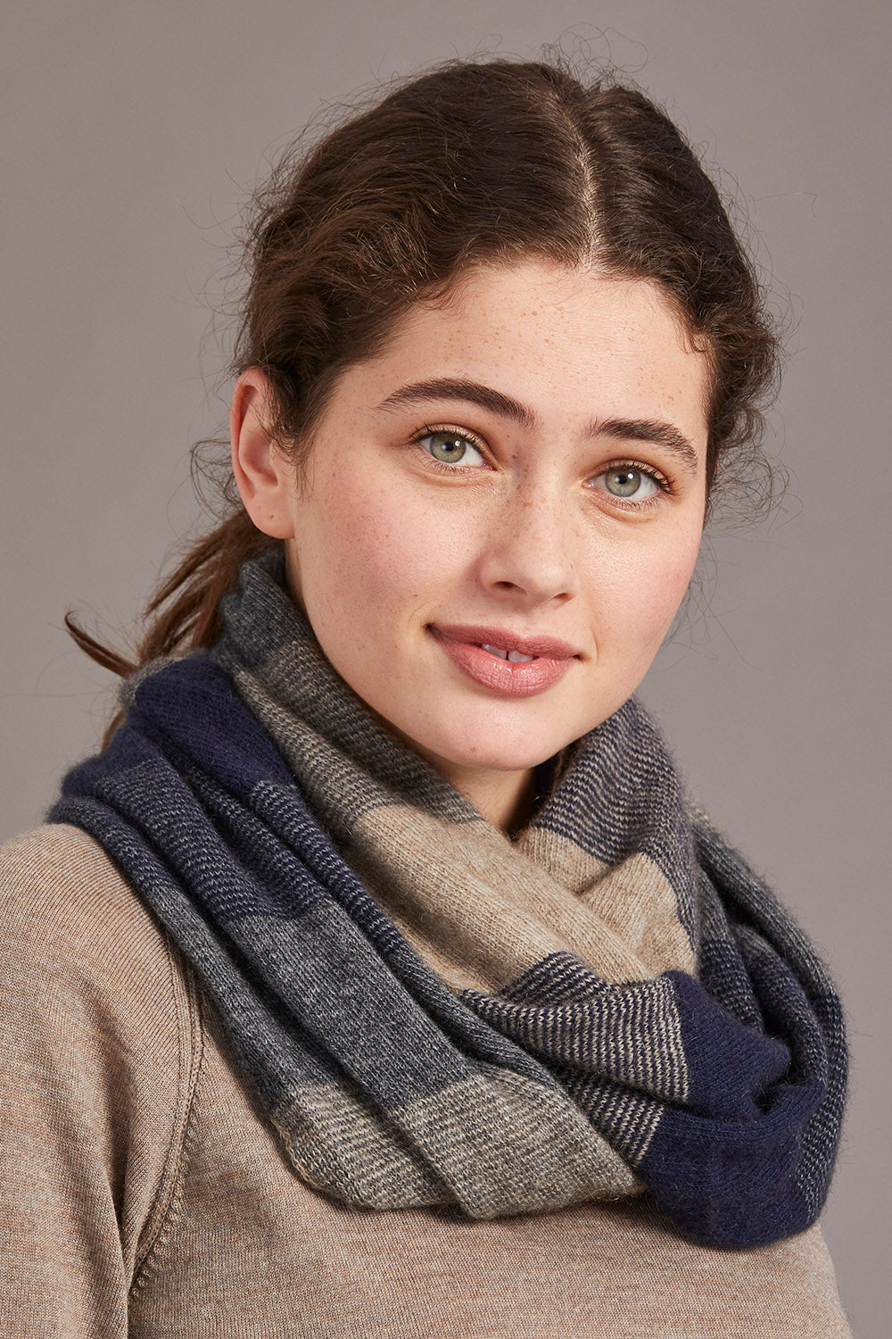 Undoubtedly a star in this season's range for McDonald! These incredibly beautiful & versatile snoods are made with the finest Possum Merino and Mulberry Silk blend in New Zealand. Warm, cosy, light and six gorgeous colourways to choose from. Spoilt for choice! Dapple.