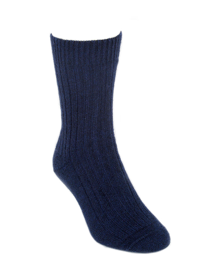 The casual rib socks are so comfy and warm. They are a mid-calf length and are available in S, M & L. Made in NZ by Lothlorian. Midnight.
