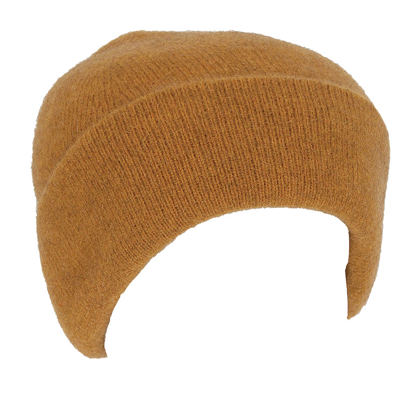 A double thickness beanie with a turn back. For a slouchier look roll down the turn back. Super warm in lots of colours. Made in NZ by Lothlorian. Gold.