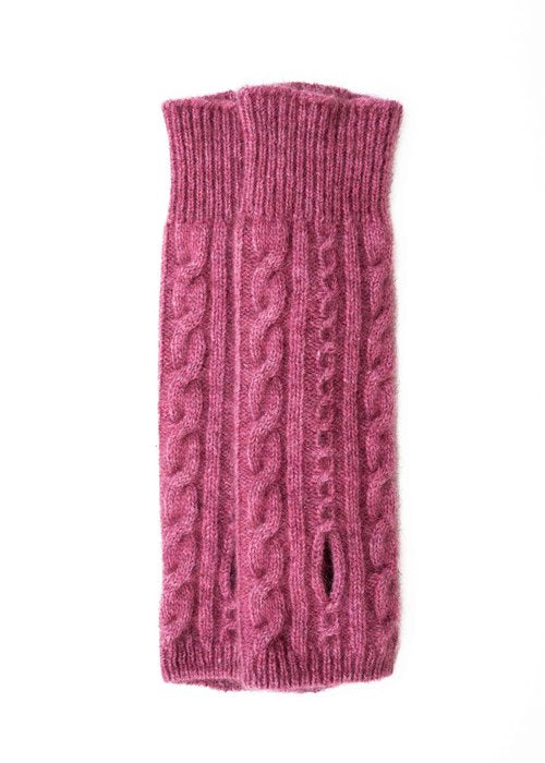 With a side seam opening for thumbs and a longer fit up the arms, Koru's beautiful cable detailed glovelet are perfect for warmth and are incredibly stylish. One size fits most. Proudly made here in NZ.