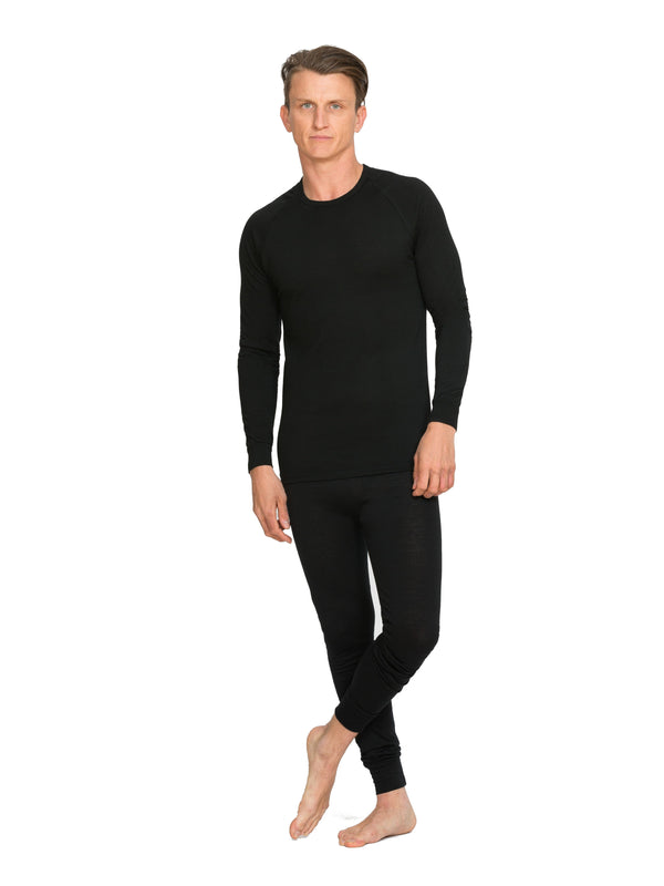 Brass Monkeys Merino Mens Long Johns have a high waist for extra protection against the elements & gusset for greater maneuverability.  Perfect for hiking, hunting, running, cycling, skiing & travelling. Slim Fit. Available in black only sizes S - 3XL. They are made in New Zealand from quality 100% merino wool.