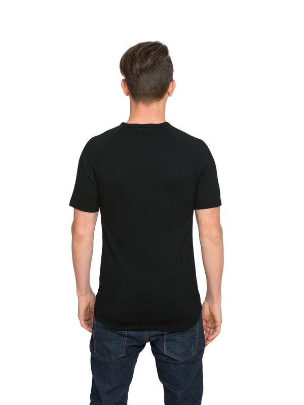 Designed with a crew neck this merino short sleeve tee can be worn on its own or as a base or mid layer. Perfect all year round!! This is a slim fit tee so size up if you prefer a little wiggle room. Available in black only. Sizes S - 3XL. Proudly made in NZ. 