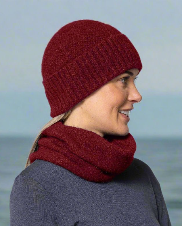 This very cool baggie beanie is knitted in a moss stitch with a rib band that can be worn as is or folded back. Made from a blend of possum merino it will keep you warm as well as looking stylish! Available in one size only. Made in Christchurch, NZ by Noble Wilde.