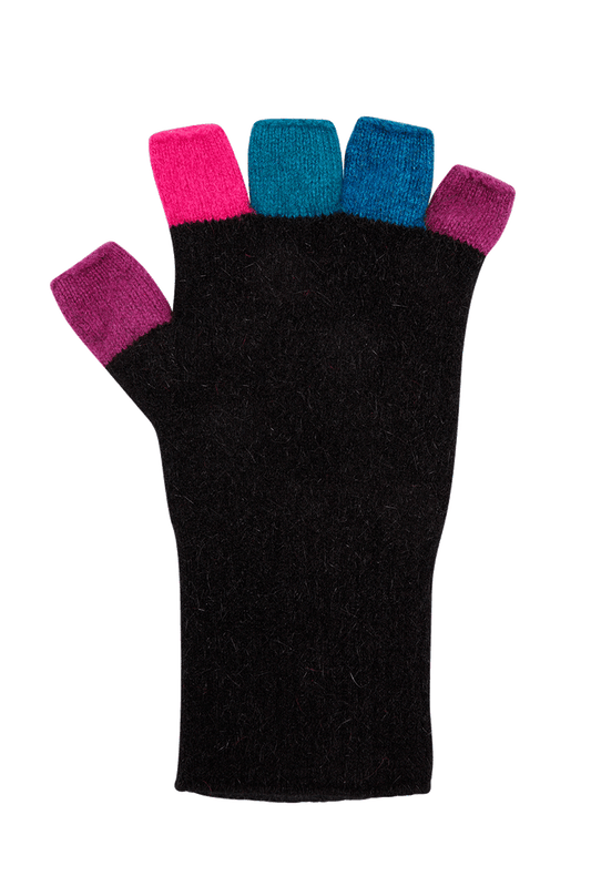 Luxury Blend multi-coloured fingerless gloves will be your new favourite this season. Available in a range of colours, so lovely you might just need more than one pair!! OSFM. Black.