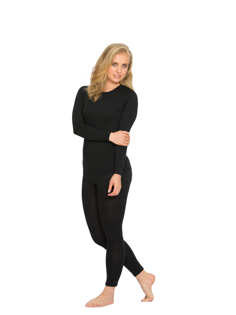 Brass Monkeys Merino Womens Long Johns have a high waist for extra protection against the elements & gusset for greater maneuverability.  Perfect for hiking, hunting, running, cycling, skiing & travelling. Slim Fit. Available in black only sizes S - 3XL. They are made in New Zealand from quality 100% merino wool.