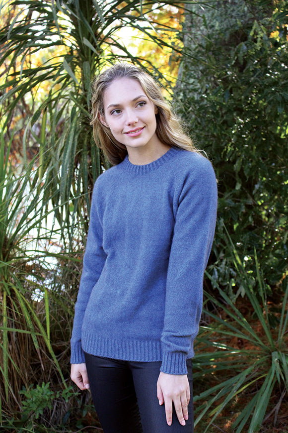 A classic & versatile crew neck jumper with 2x2 rib around the neck, cuffs and band. A possum merino blend available in sizes XS-XXL. Made in NZ by Lothlorian. NOTE * after colour denotes a custom colour to our store, not always readily available. Light Blue.